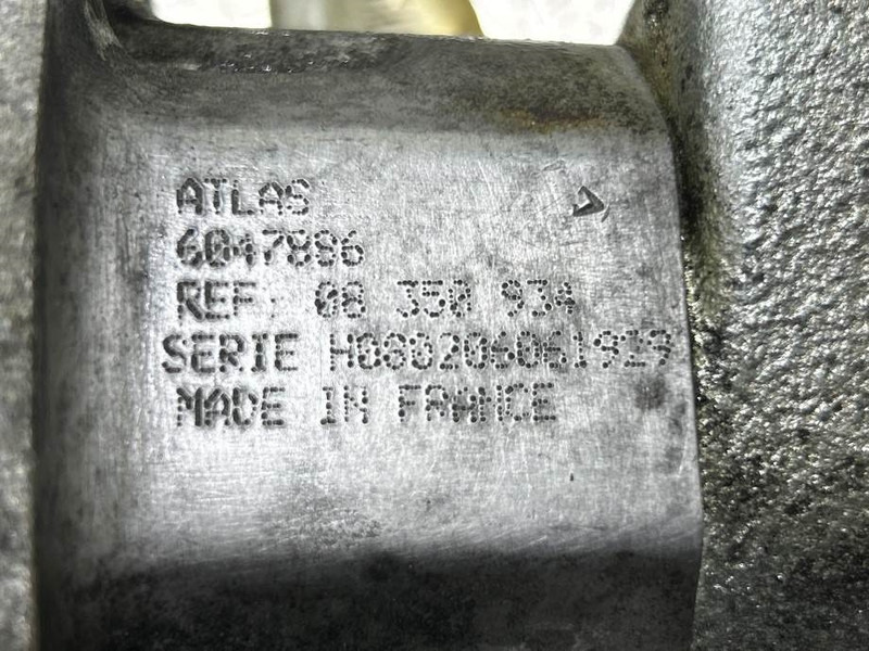Terex TW150-6047886-Servo valve/Servoventil/Servoventiel - Hidraulika - Építőipari gépek: 5 kép. Terex TW150-6047886-Servo valve/Servoventil/Servoventiel - Hidraulika - Építőipari gépek: 5 kép.