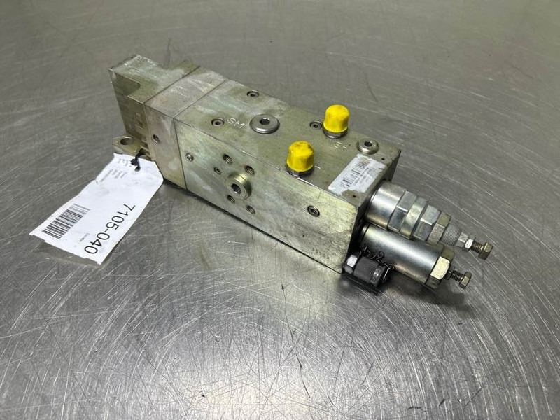 Terex TW150-6092613-Counterbalance valve/Senkbremsventil - Hidraulika - Építőipari gépek: 3 kép. Terex TW150-6092613-Counterbalance valve/Senkbremsventil - Hidraulika - Építőipari gépek: 3 kép.