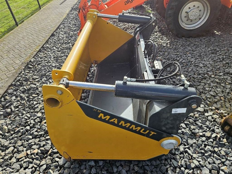 Terex/Yanmar TL/V-Mammut SB195M-Silage cutter/Sila - Silózó berendezések: 4 kép. Terex/Yanmar TL/V-Mammut SB195M-Silage cutter/Sila - Silózó berendezések: 4 kép.