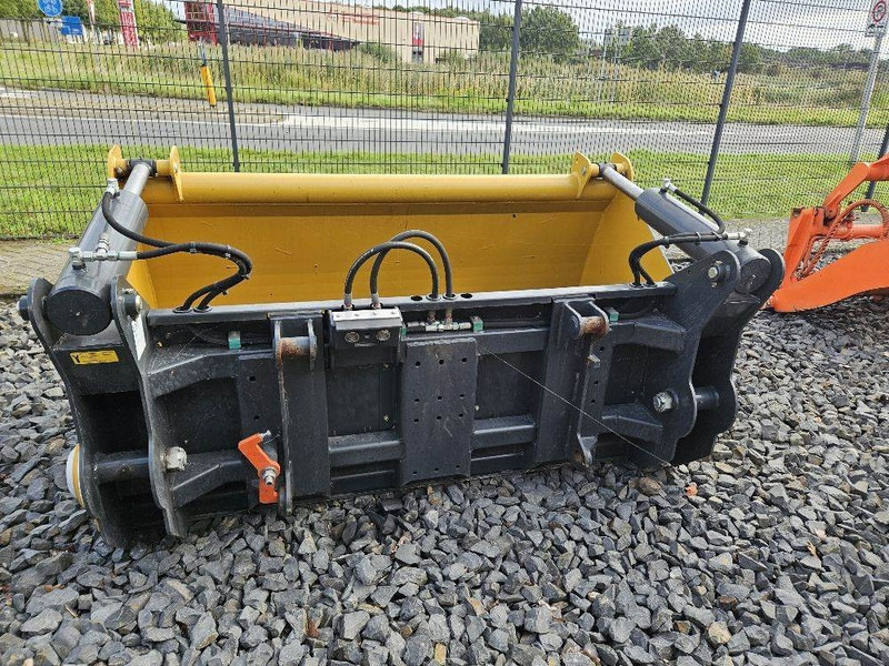 Terex/Yanmar TL/V-Mammut SB195M-Silage cutter/Sila - Silózó berendezések: 2 kép. Terex/Yanmar TL/V-Mammut SB195M-Silage cutter/Sila - Silózó berendezések: 2 kép.