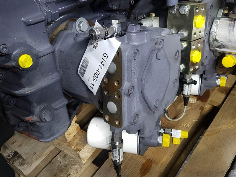 Vögele 2013562-Linde HPV75-02L 2553-Drive pump/Fahrpumpe - Hidraulika: 1 kép. Vögele 2013562-Linde HPV75-02L 2553-Drive pump/Fahrpumpe - Hidraulika: 1 kép.