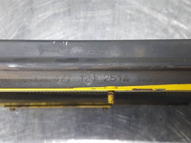 Volkswagen 477121251A-Cooler/Kühler/Koeler - Motor és alkatrészek - Építőipari gépek: 4 kép. Volkswagen 477121251A-Cooler/Kühler/Koeler - Motor és alkatrészek - Építőipari gépek: 4 kép.