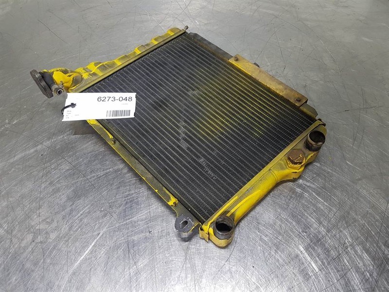 Volkswagen 477121251A-Cooler/Kühler/Koeler - Motor és alkatrészek - Építőipari gépek: 2 kép. Volkswagen 477121251A-Cooler/Kühler/Koeler - Motor és alkatrészek - Építőipari gépek: 2 kép.