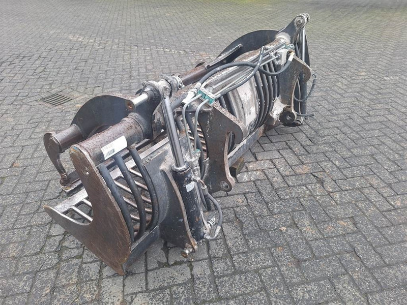 Volvo BM L 30 - Állattartás gépei: 5 kép. Volvo BM L 30 - Állattartás gépei: 5 kép.