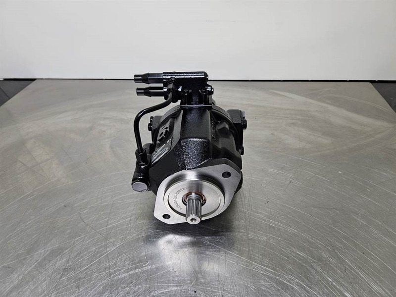 Volvo EC45-11804378-Rexroth A10VO45-Load sensing pump - Hidraulika - Építőipari gépek: 1 kép. Volvo EC45-11804378-Rexroth A10VO45-Load sensing pump - Hidraulika - Építőipari gépek: 1 kép.