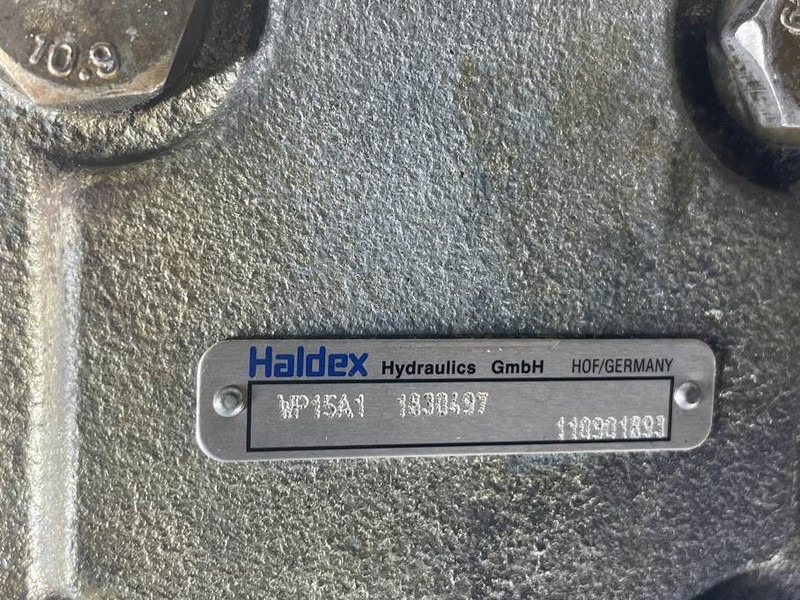 Volvo L35B-Haldex WP15A1-1830497-Gearpump/Zahnradpumpe - Hidraulika - Építőipari gépek: 5 kép. Volvo L35B-Haldex WP15A1-1830497-Gearpump/Zahnradpumpe - Hidraulika - Építőipari gépek: 5 kép.