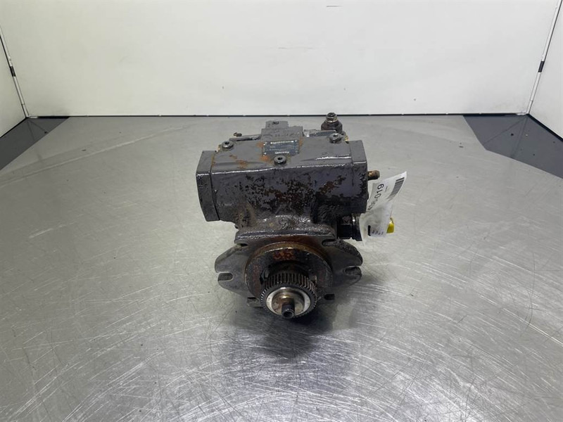 Volvo L35B-Rexroth A4VG71DA1D2/32R-Drive pump/Fahrpumpe - Hidraulika - Építőipari gépek: 2 kép. Volvo L35B-Rexroth A4VG71DA1D2/32R-Drive pump/Fahrpumpe - Hidraulika - Építőipari gépek: 2 kép.