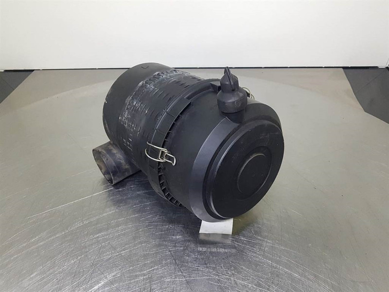 Volvo L40B-ZM2811089-Air filter/Luftfilter/Luchtfilter - Motor - Építőipari gépek: 3 kép. Volvo L40B-ZM2811089-Air filter/Luftfilter/Luchtfilter - Motor - Építőipari gépek: 3 kép.