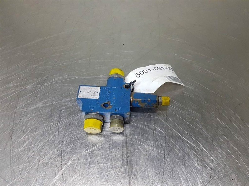 Zeppelin ZL100-Hydraulik Nord LSPSD3.325-1-Priority valve - Hidraulika - Építőipari gépek: 1 kép. Zeppelin ZL100-Hydraulik Nord LSPSD3.325-1-Priority valve - Hidraulika - Építőipari gépek: 1 kép.