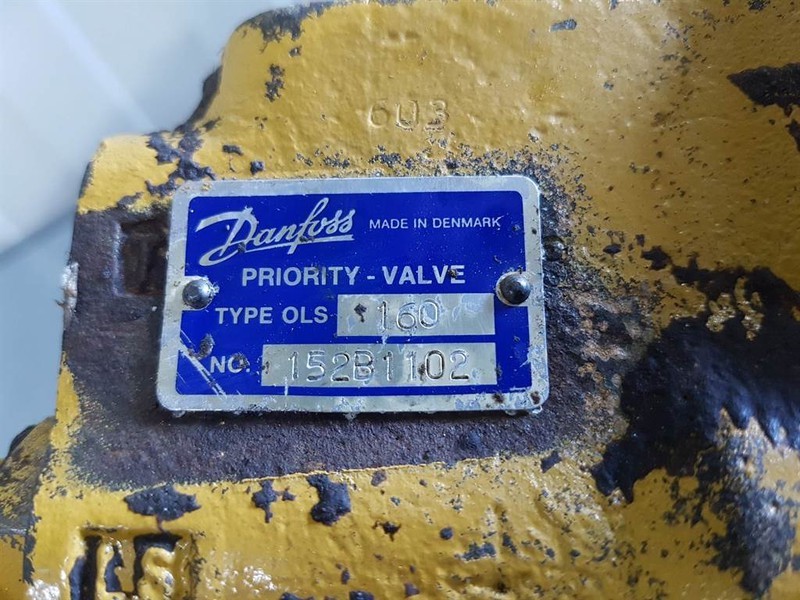 Zeppelin ZL10B-152B1102-Sauer Danfoss OLS160-Priority valve - Hidraulika: 2 kép. Zeppelin ZL10B-152B1102-Sauer Danfoss OLS160-Priority valve - Hidraulika: 2 kép.