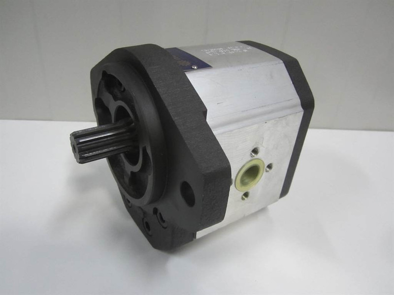 Zeppelin ZL8C/ZL10B/ZL10C/ZL12C - 7SX7553 - Gearpump - Hidraulika: 1 kép. Zeppelin ZL8C/ZL10B/ZL10C/ZL12C - 7SX7553 - Gearpump - Hidraulika: 1 kép.
