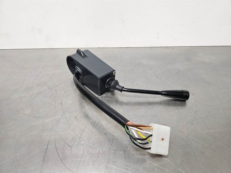 Zettelmeyer ZL 601 - Steer col switch/Lenkstockschalter - Kormányoszlop kapcsoló - Építőipari gépek: 3 kép. Zettelmeyer ZL 601 - Steer col switch/Lenkstockschalter - Kormányoszlop kapcsoló - Építőipari gépek: 3 kép.