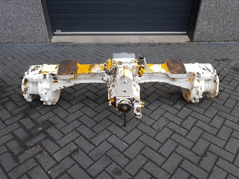 Zettelmeyer ZL1001 - Axle/Achse/As - Tengely és alkatrészek - Építőipari gépek: 1 kép. Zettelmeyer ZL1001 - Axle/Achse/As - Tengely és alkatrészek - Építőipari gépek: 1 kép.
