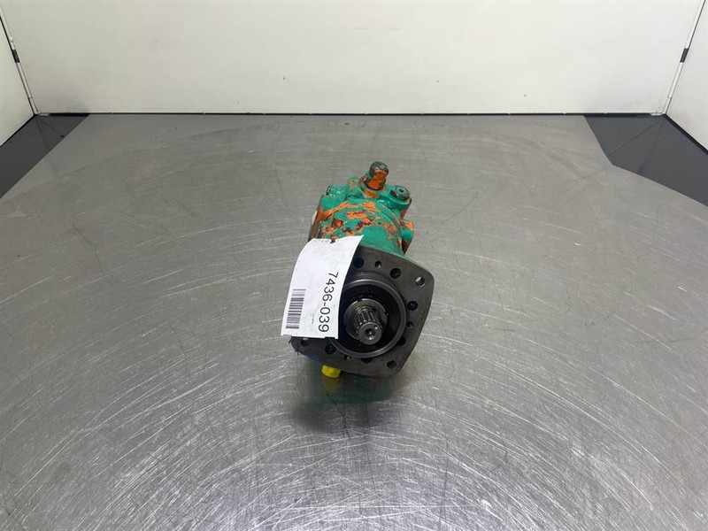 Zettelmeyer ZL500-Linde MF50-Drive motor/Fahrmotor/Rijmotor - Hidraulika - Építőipari gépek: 3 kép. Zettelmeyer ZL500-Linde MF50-Drive motor/Fahrmotor/Rijmotor - Hidraulika - Építőipari gépek: 3 kép.