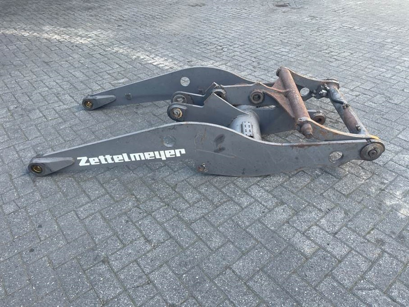 Zettelmeyer ZL602 - Lifting framework/Schaufelarm/Giek - Darugém - Építőipari gépek: 4 kép. Zettelmeyer ZL602 - Lifting framework/Schaufelarm/Giek - Darugém - Építőipari gépek: 4 kép.