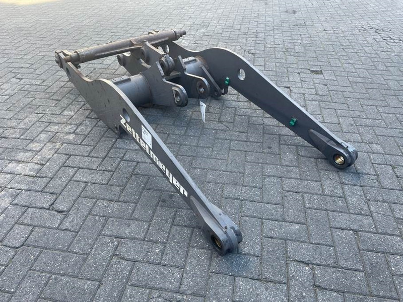 Zettelmeyer ZL602 - Lifting framework/Schaufelarm/Giek - Darugém - Építőipari gépek: 2 kép. Zettelmeyer ZL602 - Lifting framework/Schaufelarm/Giek - Darugém - Építőipari gépek: 2 kép.