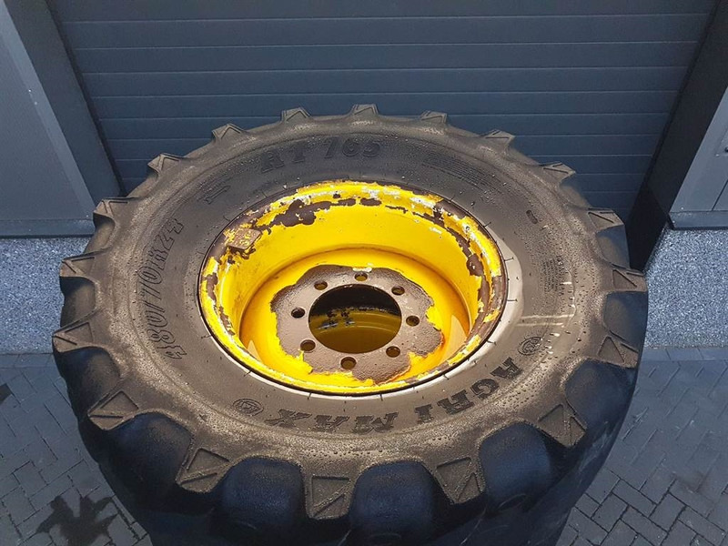 Zettelmeyer ZL801-BKT 480/70R24-Tire/Reifen/Band - Gumiabroncsok és felnik - Építőipari gépek: 5 kép. Zettelmeyer ZL801-BKT 480/70R24-Tire/Reifen/Band - Gumiabroncsok és felnik - Építőipari gépek: 5 kép.