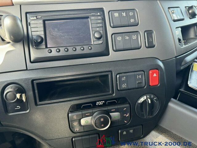 DAF CF530 Kempf Getreidekipper Deutscher LKW - Billenőplatós teherautó: 2 kép. DAF CF530 Kempf Getreidekipper Deutscher LKW - Billenőplatós teherautó: 2 kép.