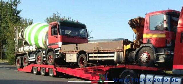 Estepe 3 Achs LKW-Baumaschinen Tieflader 41t.zGG - Félpótkocsi mélybölcsős: 4 kép. Estepe 3 Achs LKW-Baumaschinen Tieflader 41t.zGG - Félpótkocsi mélybölcsős: 4 kép.