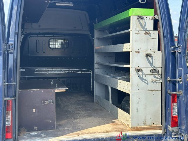 Ford Transit 140T350 4x4 Hoch + Lang 3 Sitzer - Furgon: 2 kép. Ford Transit 140T350 4x4 Hoch + Lang 3 Sitzer - Furgon: 2 kép.