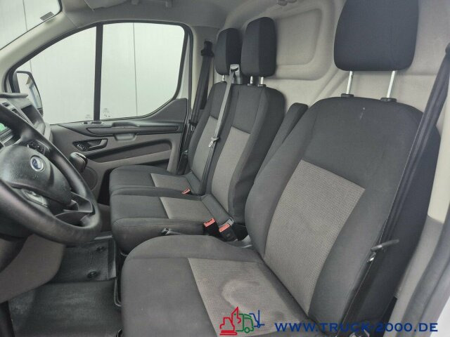 Ford Transit Custom 2.0 TDCi EURO 6 DAB Nur 95 TKM - Kisbusz: 3 kép. Ford Transit Custom 2.0 TDCi EURO 6 DAB Nur 95 TKM - Kisbusz: 3 kép.