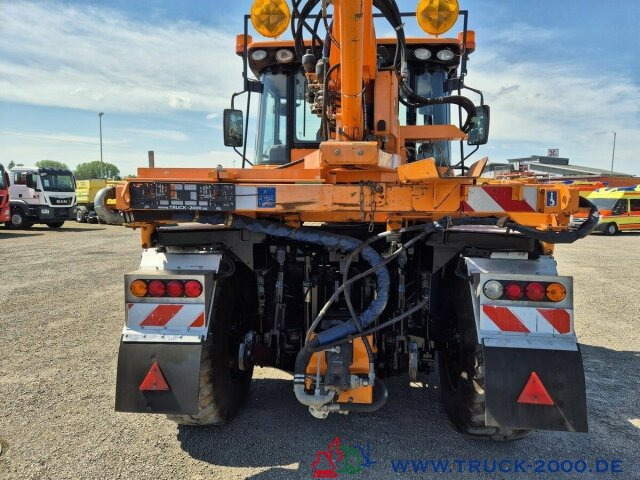 JCB Fastrac inklusive 4x4 Mulag Front + Heck Mäher - Traktor: 2 kép. JCB Fastrac inklusive 4x4 Mulag Front + Heck Mäher - Traktor: 2 kép.