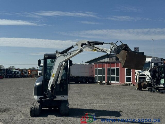 Kubota Kubota KX027-4 GL Verstellausleger + Powertilt - Minikotró: 3 kép. Kubota Kubota KX027-4 GL Verstellausleger + Powertilt - Minikotró: 3 kép.