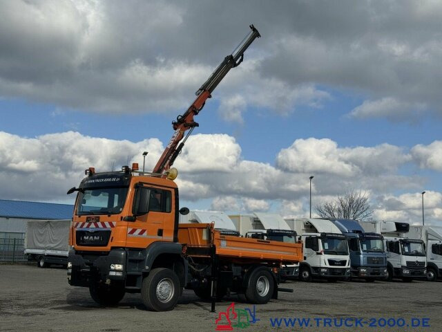 MAN 18.320 4x4 Atlas Kran 8,8m=770kg FB Winterdienst - Billenőplatós teherautó, Darus autó: 5 kép. MAN 18.320 4x4 Atlas Kran 8,8m=770kg FB Winterdienst - Billenőplatós teherautó, Darus autó: 5 kép.
