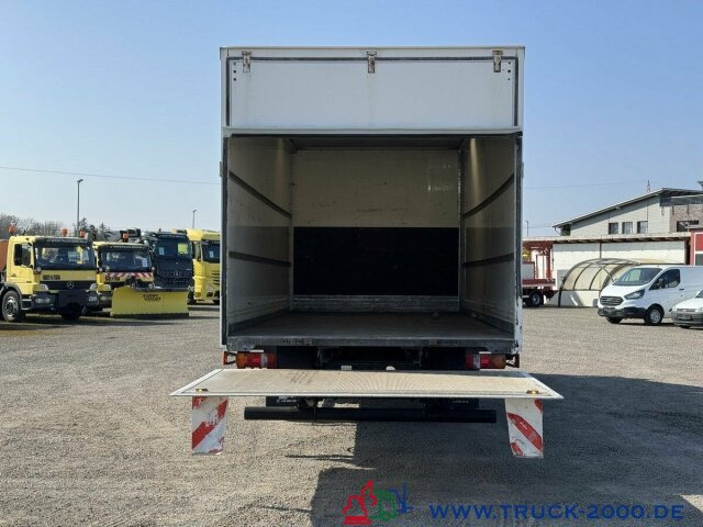 MAN TGL 8.180 Ladebordwand Sörensen 1.000 kg - Dobozos kisteherautó: 4 kép. MAN TGL 8.180 Ladebordwand Sörensen 1.000 kg - Dobozos kisteherautó: 4 kép.