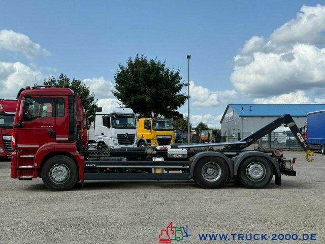 MAN TGS 26.430 Hyva 60.20S Retarder Lenk Liftachse - Horgos rakodó teherautó: 2 kép. MAN TGS 26.430 Hyva 60.20S Retarder Lenk Liftachse - Horgos rakodó teherautó: 2 kép.