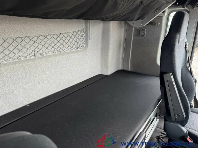 MAN TGX 26.480 XLX Haus Bett hydr Hub Multi Wechsler - Cserefelépítményes teherautó: 3 kép. MAN TGX 26.480 XLX Haus Bett hydr Hub Multi Wechsler - Cserefelépítményes teherautó: 3 kép.
