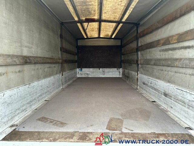 Mercedes-Benz 818 LBW AHK 10.5t. Nur 265.739 KM Schaltgetriebe - Ponyvás teherautó: 3 kép. Mercedes-Benz 818 LBW AHK 10.5t. Nur 265.739 KM Schaltgetriebe - Ponyvás teherautó: 3 kép.