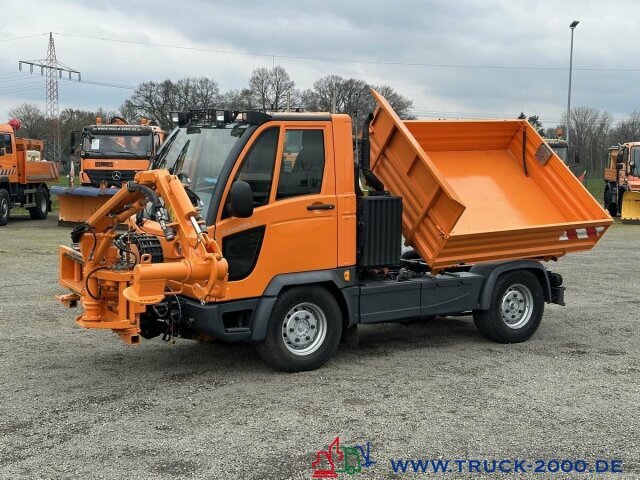 Multicar M30 4x4 Kipper mit Ausleger + Schneeschild - Billenőplatós kisteherautó, Többcélú/ Speciális jármű: 5 kép. Multicar M30 4x4 Kipper mit Ausleger + Schneeschild - Billenőplatós kisteherautó, Többcélú/ Speciális jármű: 5 kép.