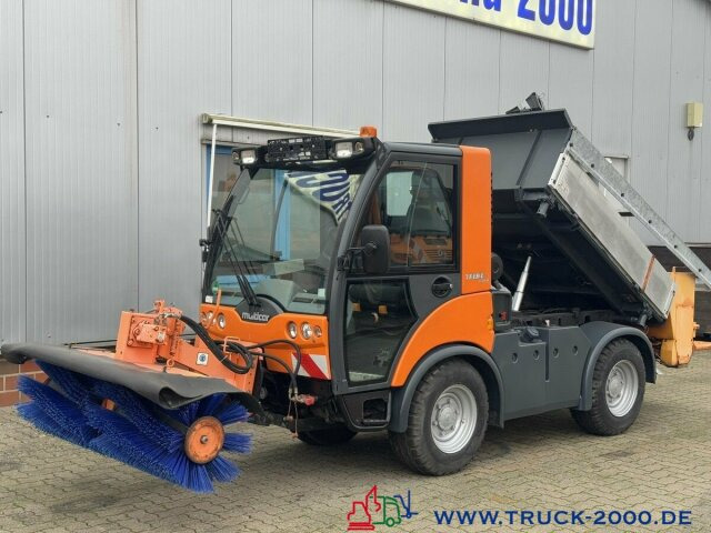 Multicar Tremo X56 Winterdienst Streuer + Besen NUR6689KM - Utcaseprő gép: 3 kép. Multicar Tremo X56 Winterdienst Streuer + Besen NUR6689KM - Utcaseprő gép: 3 kép.