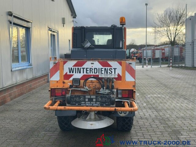 Multicar Tremo X56 Winterdienst Streuer + Besen NUR8568KM - Utcaseprő gép: 5 kép. Multicar Tremo X56 Winterdienst Streuer + Besen NUR8568KM - Utcaseprő gép: 5 kép.