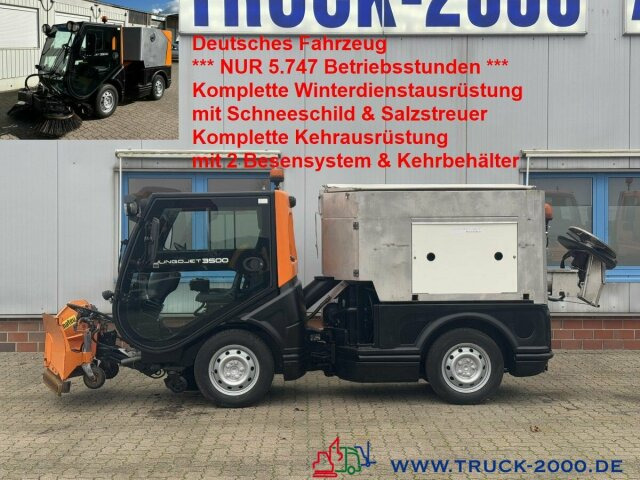 Nilfisk JungoJet3500 Winterdienst & Kehrmaschine - Utcaseprő gép: 1 kép. Nilfisk JungoJet3500 Winterdienst & Kehrmaschine - Utcaseprő gép: 1 kép.