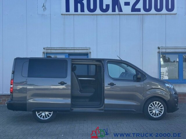 Opel Vivaro Autom. Mixto 5 Sitzer + AHK + TÜV 07/2026 - Kis furgon: 3 kép. Opel Vivaro Autom. Mixto 5 Sitzer + AHK + TÜV 07/2026 - Kis furgon: 3 kép.