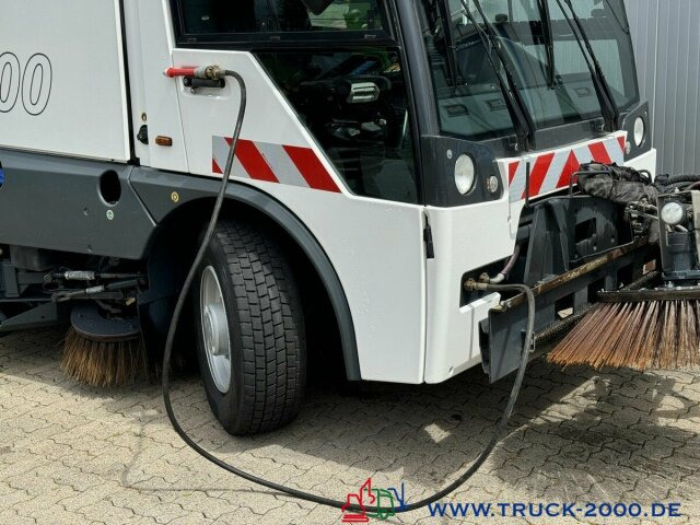 Schmidt MFH 5500 3 Besen + Hochdruckreiniger mit Lanze lízing Schmidt MFH 5500 3 Besen + Hochdruckreiniger mit Lanze: 9 kép.
