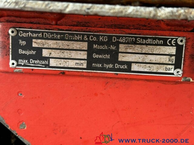 Unimog Dücker Mähkombi RSM Mäher Ausleger DUA800 - Teherautó: 3 kép. Unimog Dücker Mähkombi RSM Mäher Ausleger DUA800 - Teherautó: 3 kép.
