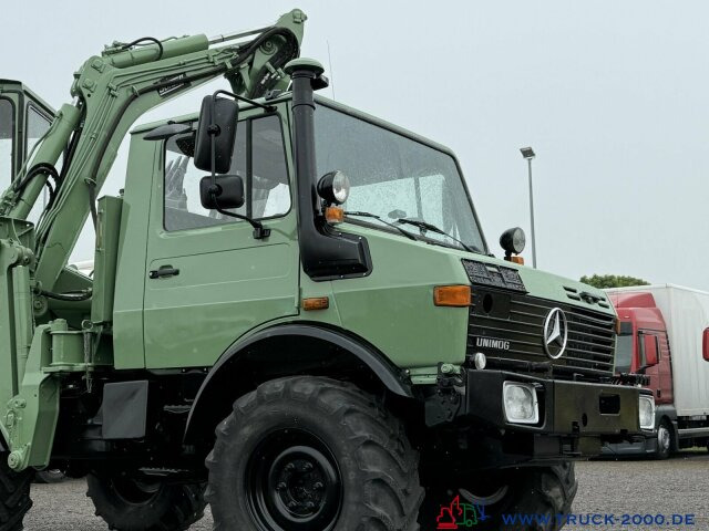 Gumikerekes kotró Unimog U427/10 Schaeff Mobilbagger AT 16 NUR 175 TKM: 10 kép.