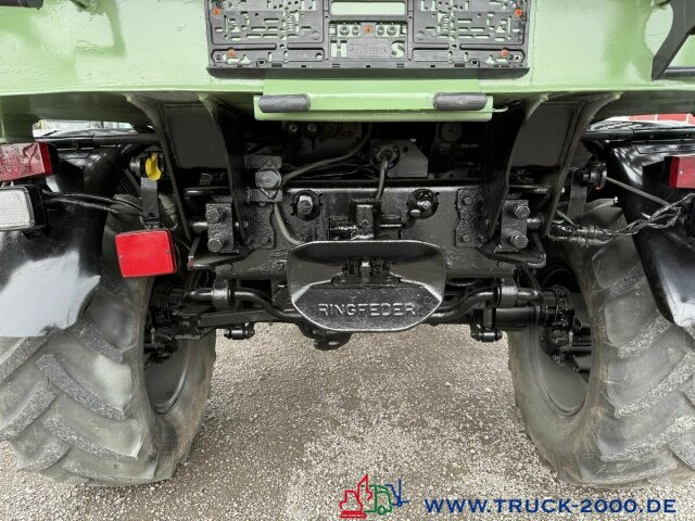 Unimog U427/10 Schaeff Mobilbagger AT 16 NUR 175 TKM - Gumikerekes kotró: 2 kép. Unimog U427/10 Schaeff Mobilbagger AT 16 NUR 175 TKM - Gumikerekes kotró: 2 kép.
