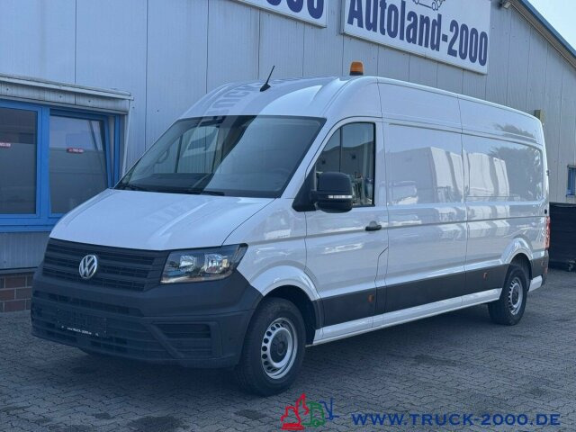 Volkswagen Crafter 35 2.0 TDI Hoch & Lang 3 Sitze Klima - Furgon: 4 kép. Volkswagen Crafter 35 2.0 TDI Hoch & Lang 3 Sitze Klima - Furgon: 4 kép.