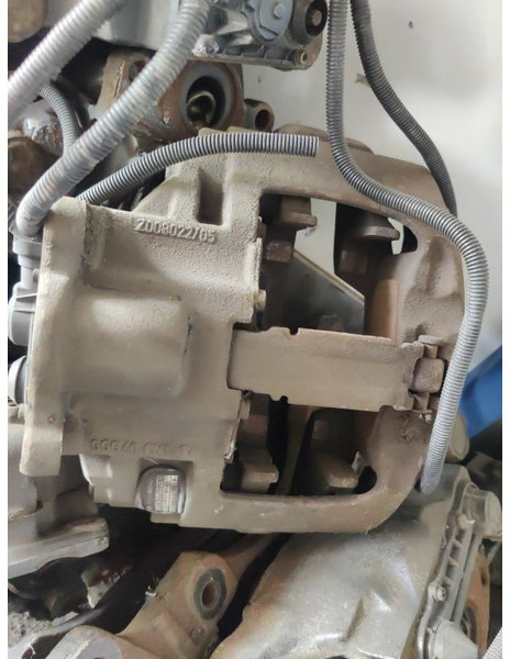 MAN Remklauwen / Brake calipers F2000 / TGA - Féknyereg - Teherautó: 3 kép. MAN Remklauwen / Brake calipers F2000 / TGA - Féknyereg - Teherautó: 3 kép.