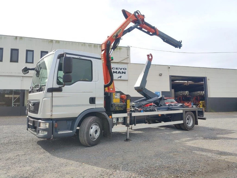 MAN TGL 12.250 Containersysteem met kraan Palfinger PK9001 + Remote - Horgos rakodó teherautó, Darus autó: 1 kép. MAN TGL 12.250 Containersysteem met kraan Palfinger PK9001 + Remote - Horgos rakodó teherautó, Darus autó: 1 kép.