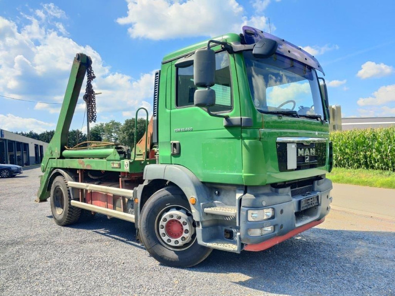 MAN TGM 18.340 Euro5 Afzetsysteem Hyvalift - Konténerszállító: 2 kép. MAN TGM 18.340 Euro5 Afzetsysteem Hyvalift - Konténerszállító: 2 kép.