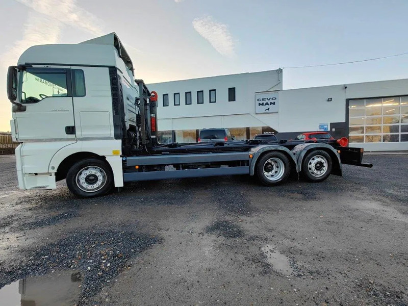 MAN TGX 26.460 Multilift container Euro6 - Horgos rakodó teherautó: 3 kép. MAN TGX 26.460 Multilift container Euro6 - Horgos rakodó teherautó: 3 kép.