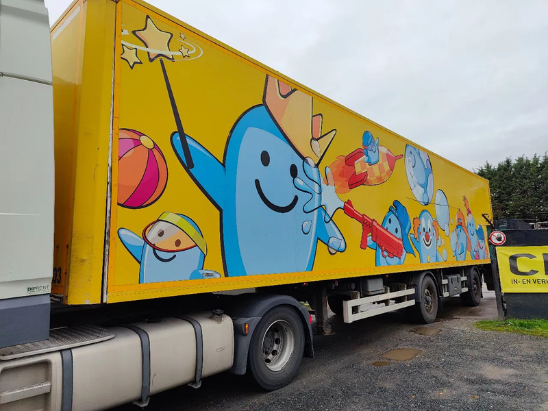 Renders X-Steering - Félpótkocsi dobozos: 4 kép. Renders X-Steering - Félpótkocsi dobozos: 4 kép.