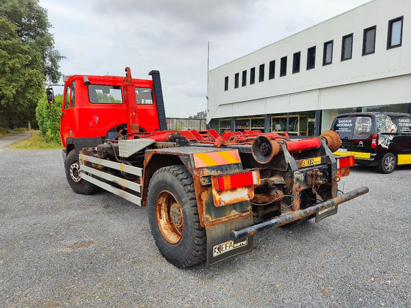 Steyr 19S31 19S32 Container Marrel - Horgos rakodó teherautó: 4 kép. Steyr 19S31 19S32 Container Marrel - Horgos rakodó teherautó: 4 kép.