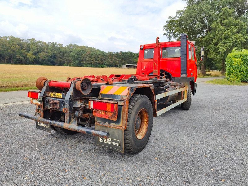 Steyr 19S31 19S32 Container Marrel - Horgos rakodó teherautó: 5 kép. Steyr 19S31 19S32 Container Marrel - Horgos rakodó teherautó: 5 kép.