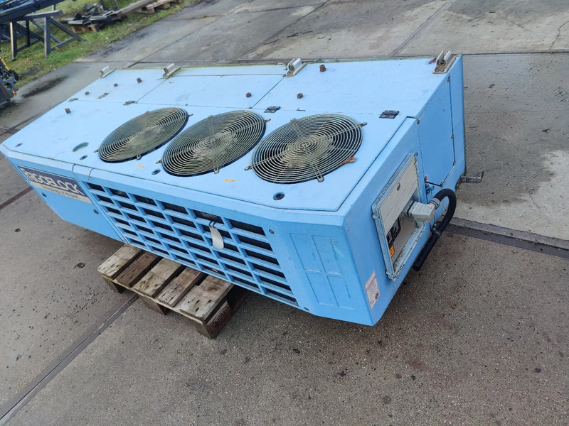 THERMO KING Frigoblock FK 35 SL - E Cooling unit / koelunit - Hűtőrendszer: 2 kép. THERMO KING Frigoblock FK 35 SL - E Cooling unit / koelunit - Hűtőrendszer: 2 kép.